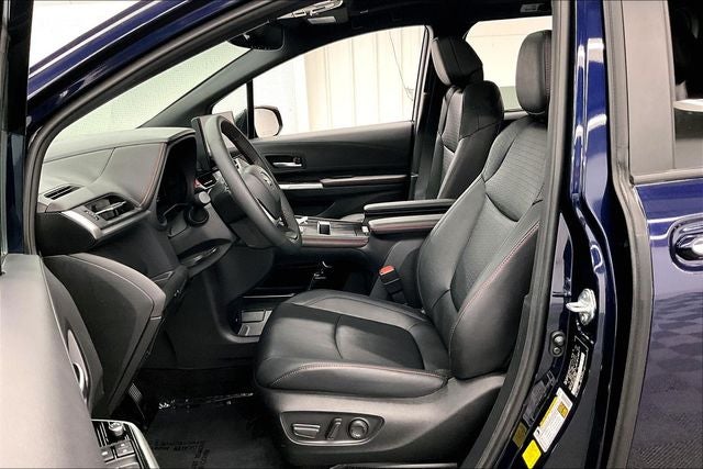 2025 Toyota Sienna XSE 7 Passenger