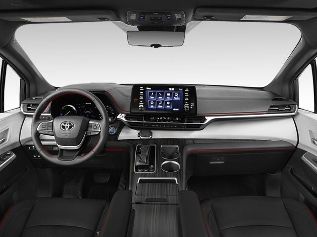 2025 Toyota Sienna XSE 7 Passenger
