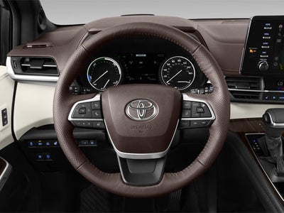 2025 Toyota Sienna XSE 7 Passenger