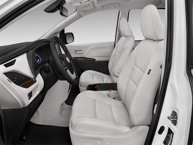 2023 Toyota Sienna XLE 8 Passenger