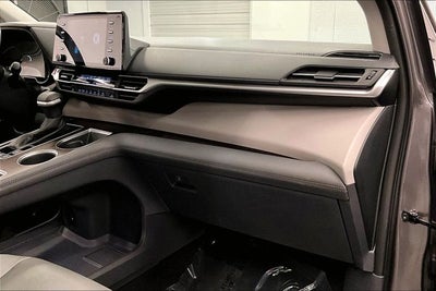 2023 Toyota Sienna XLE Sunroof - Adaptive Cruise - Htd Seats
