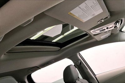 2023 Toyota Sienna XLE Sunroof - Adaptive Cruise - Htd Seats