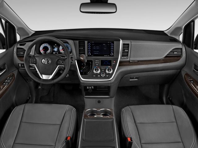 2023 Toyota Sienna XLE 8 Passenger