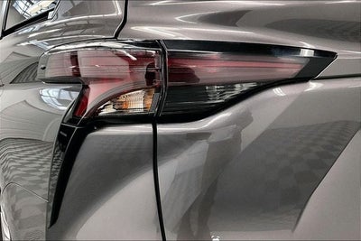2023 Toyota Sienna XLE Sunroof - Adaptive Cruise - Htd Seats