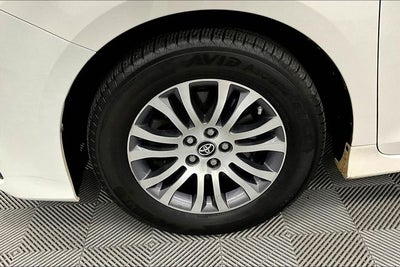 2018 Toyota Sienna XLE Sunroof - Htd Leather - Adaptive Cruise