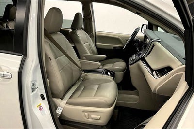 2018 Toyota Sienna XLE Sunroof - Htd Leather - Adaptive Cruise