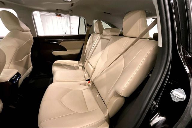 2020 Toyota Highlander Limited Sunroof - Htd/Cooled Leather - Adaptive Cruise