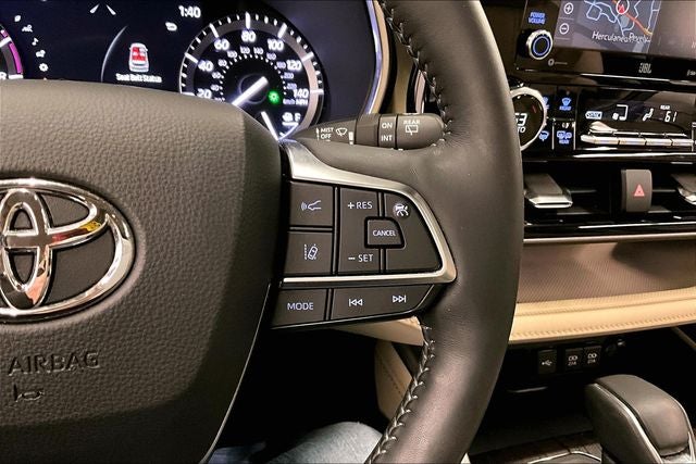 2020 Toyota Highlander Limited Sunroof - Htd/Cooled Leather - Adaptive Cruise