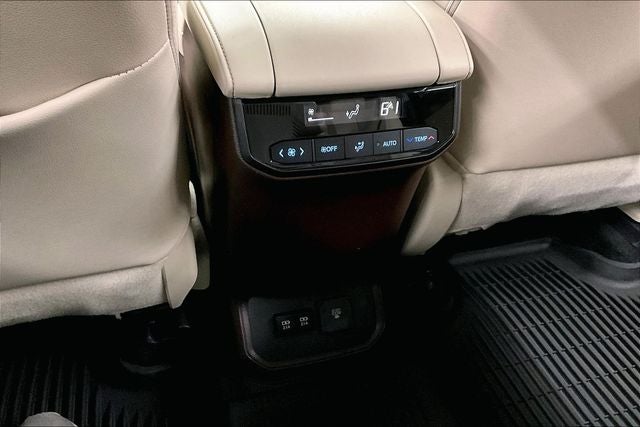 2020 Toyota Highlander Limited Sunroof - Htd/Cooled Leather - Adaptive Cruise