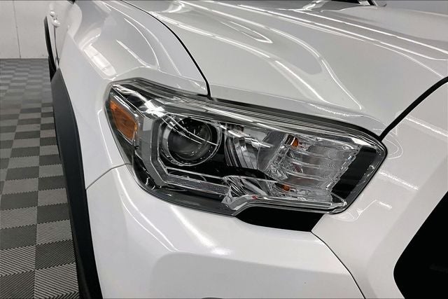 2020 Toyota Tacoma TRD Off-Road 4x4-Sunroof-Adaptive Cruise-Htd Leather