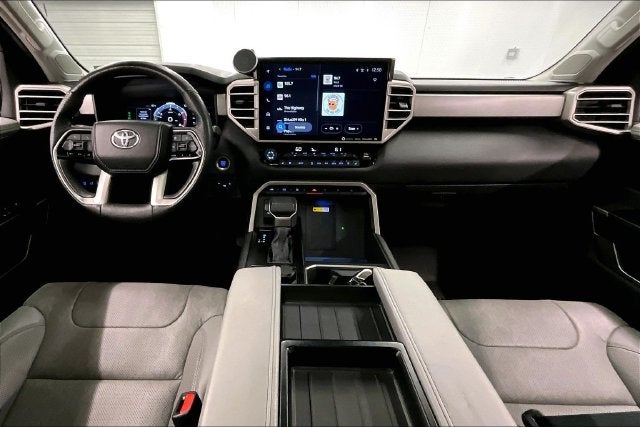 2024 Toyota Tundra Limited 4x4-Pano Roof-Adaptive Cruise-Htd/Cooled Leather