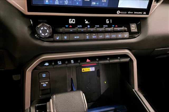 2024 Toyota Tundra Limited 4x4-Pano Roof-Adaptive Cruise-Htd/Cooled Leather