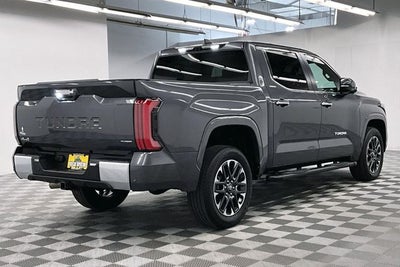 2025 Toyota Tundra Limited 4x4 - Sunroof - Htd/Cooled Seats - 20'' Wheels
