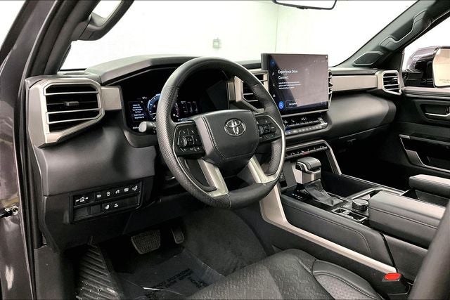 2025 Toyota Tundra Limited 4x4 - Sunroof - Htd/Cooled Seats - 20'' Wheels