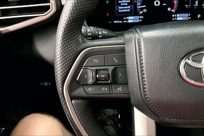 2025 Toyota Tundra Limited 4x4 - Sunroof - Htd/Cooled Seats - 20'' Wheels