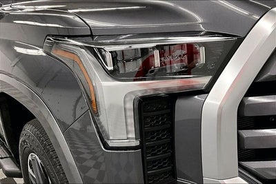 2025 Toyota Tundra Limited 4x4 - Sunroof - Htd/Cooled Seats - 20'' Wheels