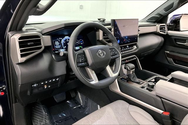 2025 Toyota Tundra Hybrid Limited 4x4 - Pano Roof - Htd/Cooled Leather
