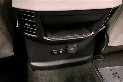 2025 Toyota Tundra Hybrid Limited 4x4 - Pano Roof - Htd/Cooled Leather