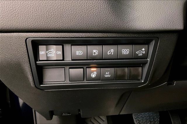 2025 Toyota Tundra Hybrid Limited 4x4 - Pano Roof - Htd/Cooled Leather