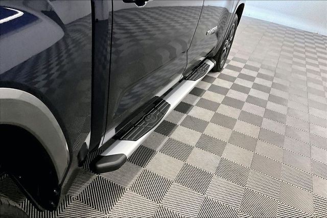 2025 Toyota Tundra Hybrid Limited 4x4 - Pano Roof - Htd/Cooled Leather