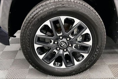 2025 Toyota Tundra Hybrid Limited 4x4 - Pano Roof - Htd/Cooled Leather