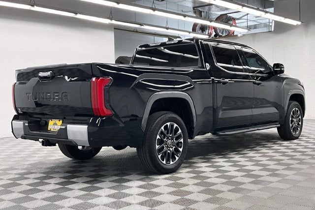 2022 Toyota Tundra Hybrid Limited 4X4-Navigation-Adaptive Cruise Control