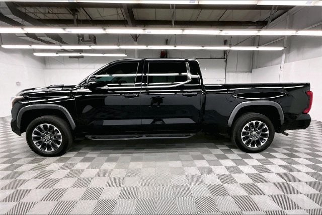 2022 Toyota Tundra Hybrid Limited 4X4-Navigation-Adaptive Cruise Control