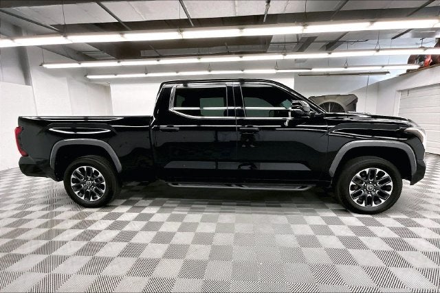 2022 Toyota Tundra Hybrid Limited 4X4-Navigation-Adaptive Cruise Control