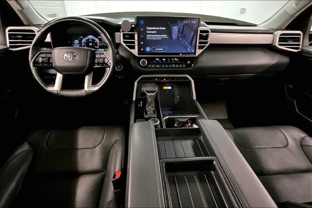 2022 Toyota Tundra Hybrid Limited 4X4-Navigation-Adaptive Cruise Control