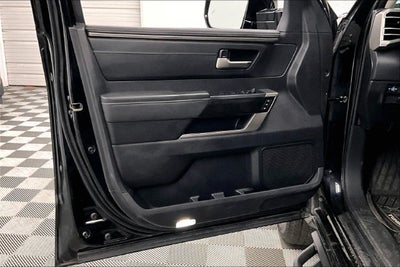 2022 Toyota Tundra Hybrid Limited 4X4-Navigation-Adaptive Cruise Control