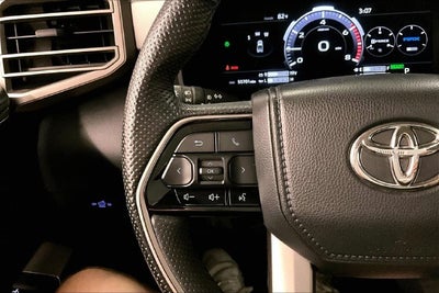 2022 Toyota Tundra Hybrid Limited 4X4-Navigation-Adaptive Cruise Control