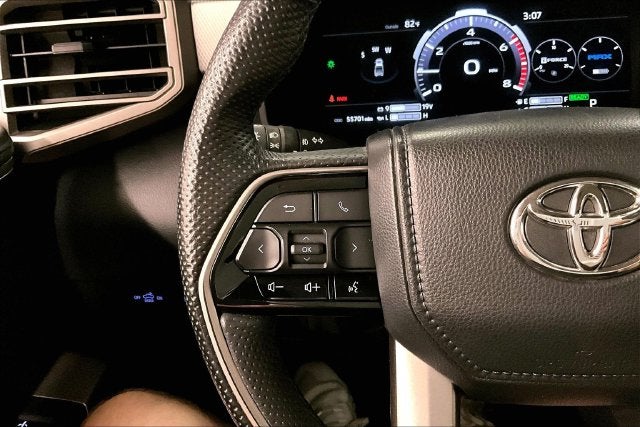 2022 Toyota Tundra Hybrid Limited 4X4-Navigation-Adaptive Cruise Control