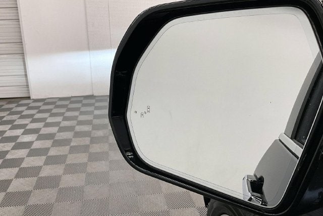 2023 Toyota Tundra Hybrid Limited 4x4-Pano Roof-Adaptive Cruise-Htd/Cooled Seats