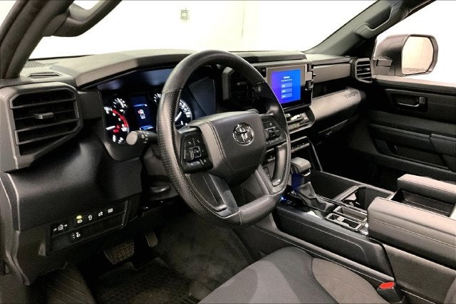 2025 Toyota Tundra SR 4x4-Adaptive Cruise-Apple CarPlay/Android Auto