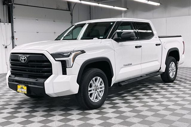 2023 Toyota Tundra SR5 4x4 - Adaptive Cruise - Apple CarPlay/Android Auto