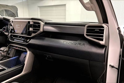 2023 Toyota Tundra SR5 4x4 - Adaptive Cruise - Apple CarPlay/Android Auto