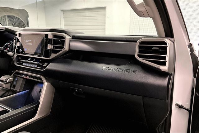 2023 Toyota Tundra SR5 4x4 - Adaptive Cruise - Apple CarPlay/Android Auto