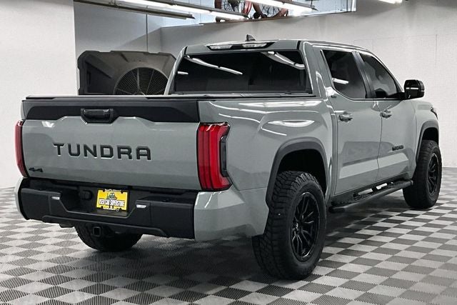 2025 Toyota Tundra SR5 4x4 - Adaptive Cruise - Htd Seats - 20'' Wheels