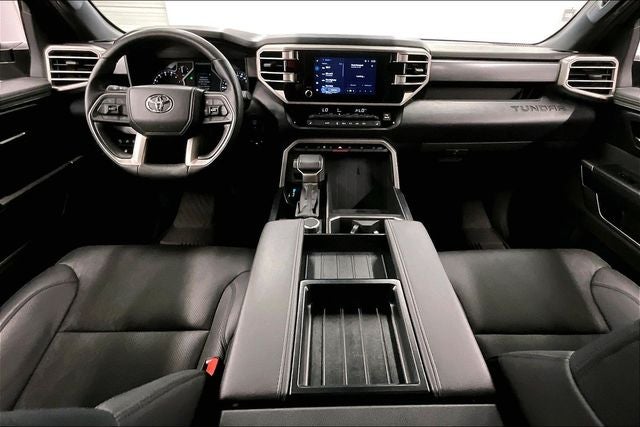 2025 Toyota Tundra SR5 4x4 - Adaptive Cruise - Htd Seats - 20'' Wheels