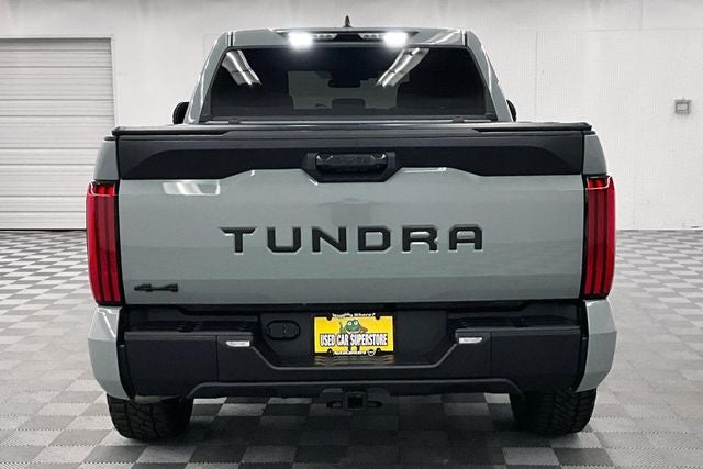2025 Toyota Tundra SR5 4x4 - Adaptive Cruise - Htd Seats - 20'' Wheels