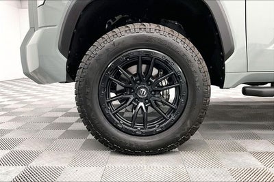 2025 Toyota Tundra SR5 4x4 - Adaptive Cruise - Htd Seats - 20'' Wheels