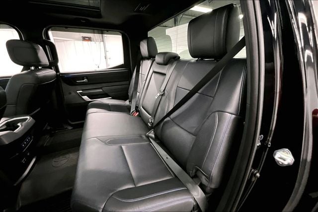 2024 Toyota Tundra Platinum 4x4 - Pano Roof - Htd/Cooled Leather - 20'' Wheels