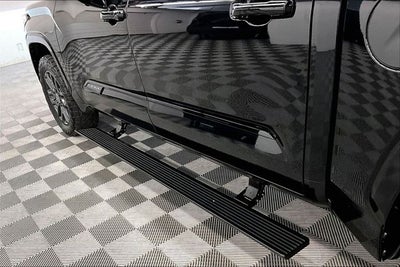 2024 Toyota Tundra Platinum 4x4 - Pano Roof - Htd/Cooled Leather - 20'' Wheels