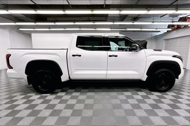 2022 Toyota Tundra Hybrid TRD Pro 4x4 - Pano Roof - Htd/Cooled Leather