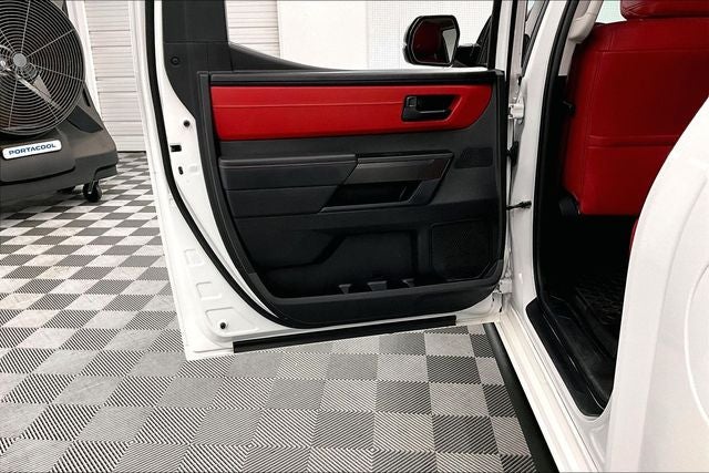 2022 Toyota Tundra Hybrid TRD Pro 4x4 - Pano Roof - Htd/Cooled Leather