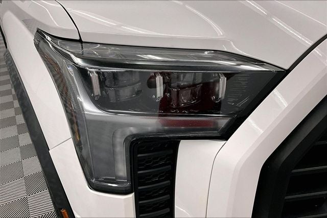 2022 Toyota Tundra Hybrid TRD Pro 4x4 - Pano Roof - Htd/Cooled Leather