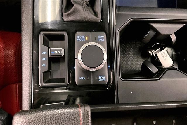 2022 Toyota Tundra Hybrid TRD Pro 4x4 - Pano Roof - Htd/Cooled Leather