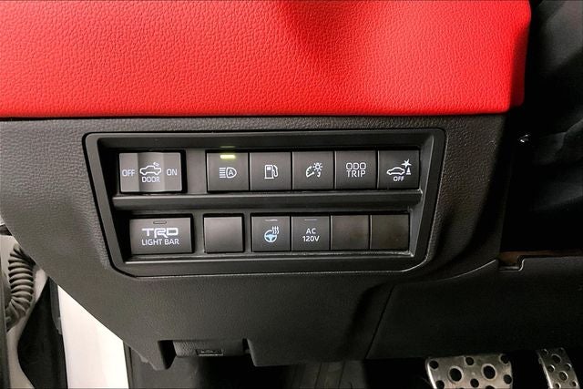 2022 Toyota Tundra Hybrid TRD Pro 4x4 - Pano Roof - Htd/Cooled Leather