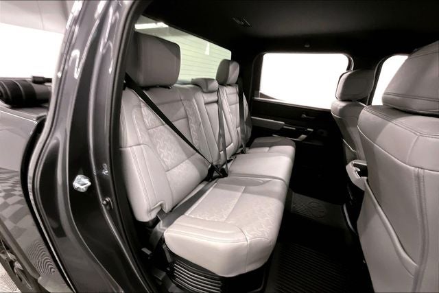2025 Toyota Tundra Hybrid Limited 4x4 - Nightshade Pkg - Htd/Cooled Leather - 20'' W