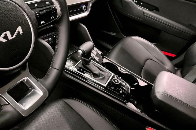 2025 Kia Sportage EX Heated Seats - Blind Spot Detection